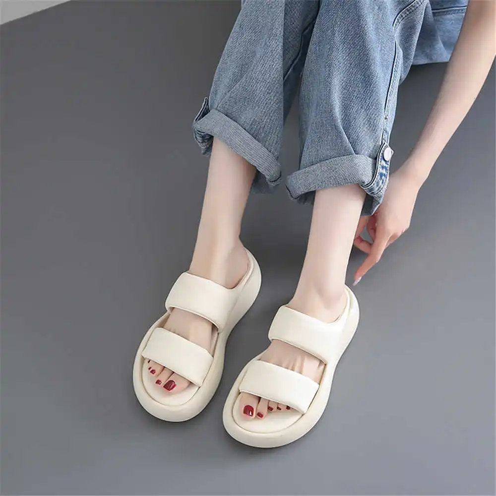 Size 39 Strips Summer Shoes Sa - Outdoor Sport Outlet recensie en prijs