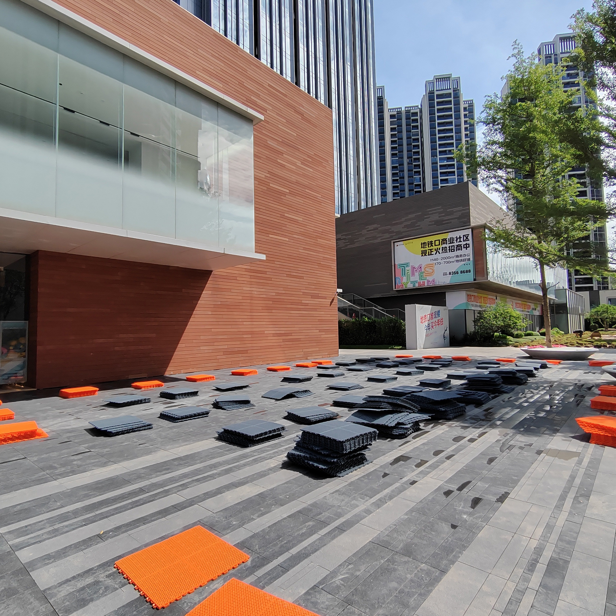 OEM Customized Indoor/Outdoor  - Outdoor Sport Court Tiles recensie en prijs